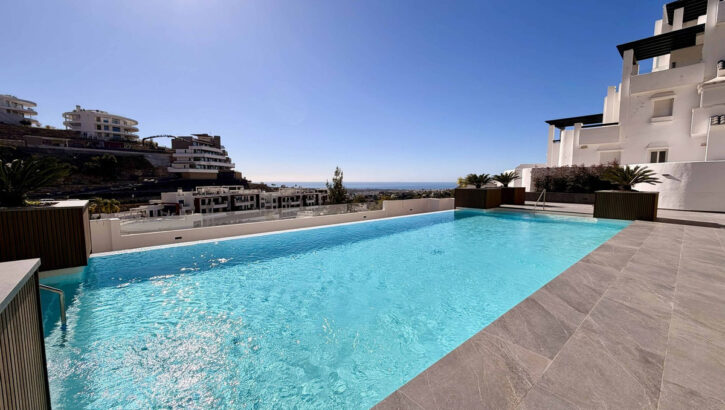 Apartamentos de 3 dormitorios en venta en Benahavís – R5364043 Apartamentos de 3 dormitorios en venta en Benahavís – R5364043 en