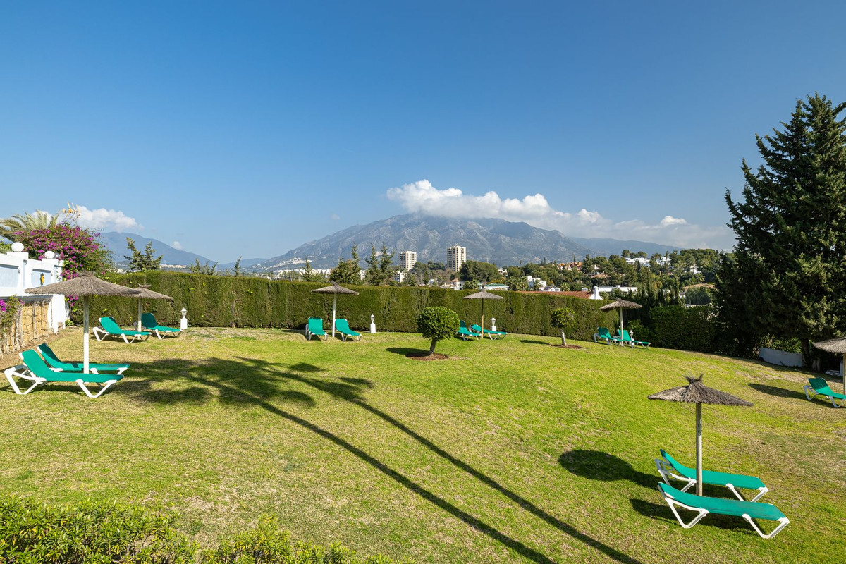 Apartamentos de 2 dormitorios en venta en Nueva Andalucía – R4970875 Apartamentos de 2 dormitorios en venta en Nueva Andalucía – R4970875