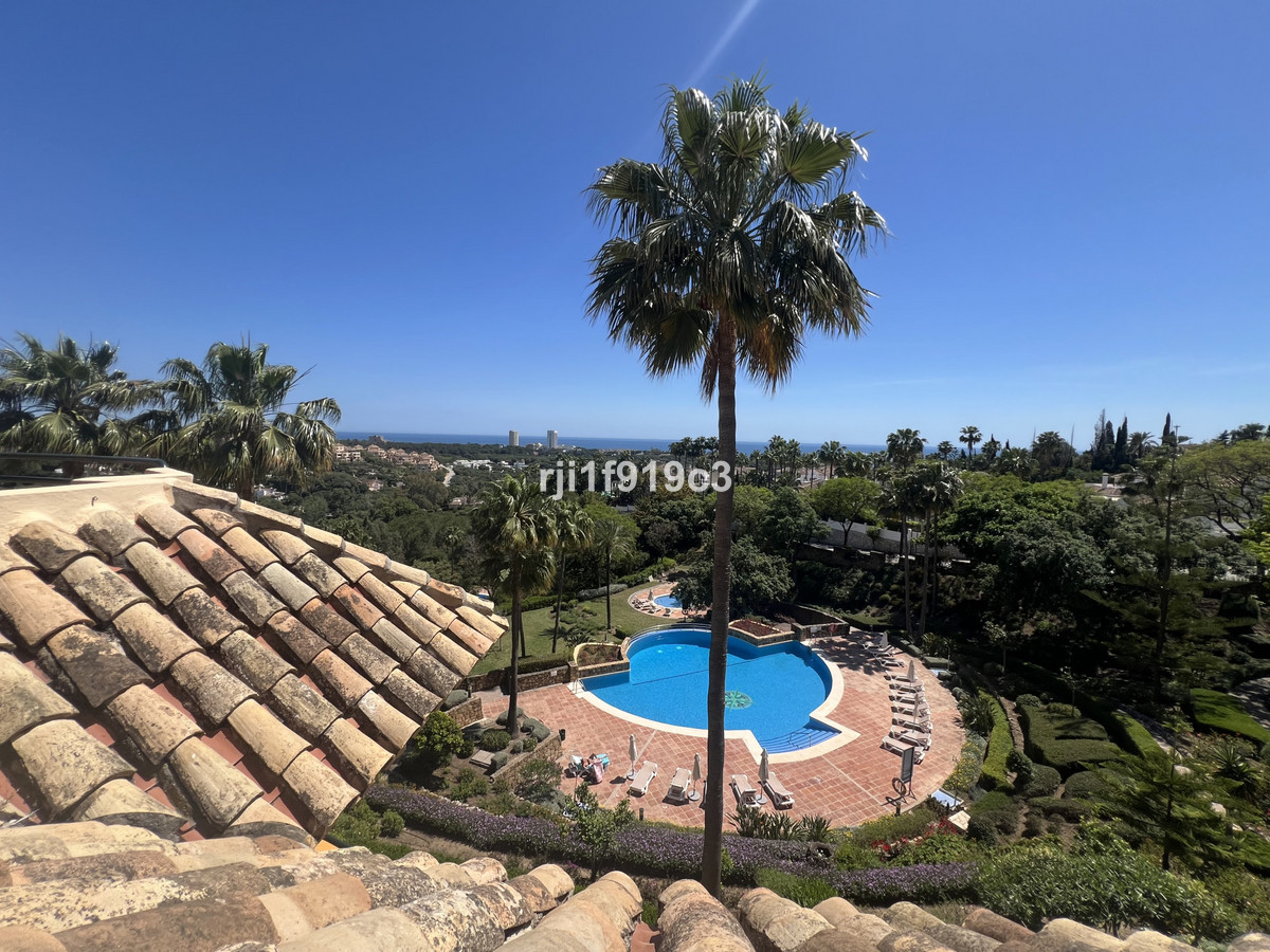 Apartamentos de 3 dormitorios en venta en Elviria Hills – R5152237 Apartamentos de 3 dormitorios en venta en Elviria Hills – R5152237
