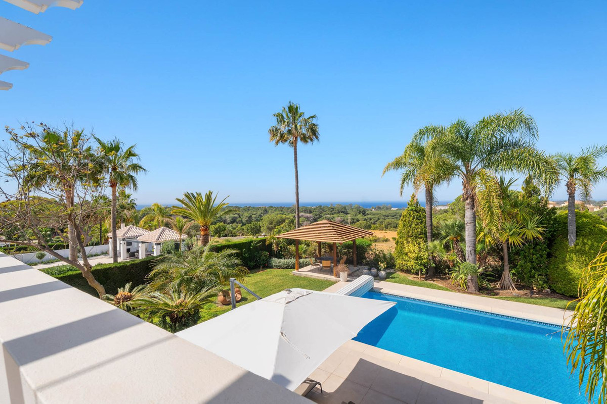 Villas de 5 dormitorios en venta en Elviria – R5360425 Villas de 5 dormitorios en venta en Elviria – R5360425