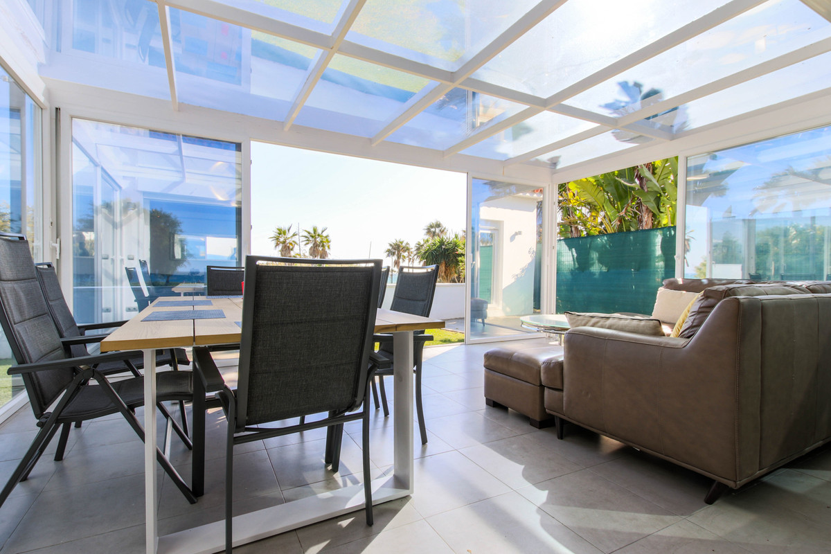 3 bedroom Villas for sale in Nueva Milla de Oro – R3614063 3 bedroom Villas for sale in Nueva Milla de Oro – R3614063