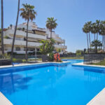 Apartamentos de 4 dormitorios en venta en Marbella – R5390530 Apartamentos de 4 dormitorios en venta en Marbella – R5390530