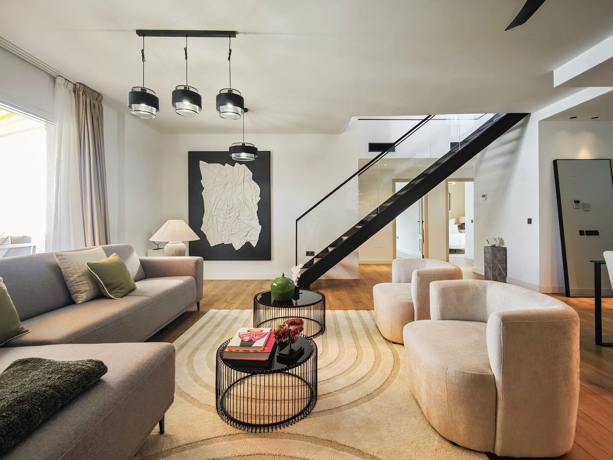 Apartamentos de 4 dormitorios en venta en Marbella – R5390530 Apartamentos de 4 dormitorios en venta en Marbella – R5390530
