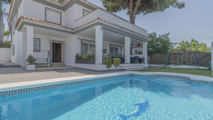 Villas de 5 dormitorios en venta en San Pedro de Alc�ntara – R5076394 Villas de 5 dormitorios en venta en San Pedro de Alc�ntara – R5076394 en