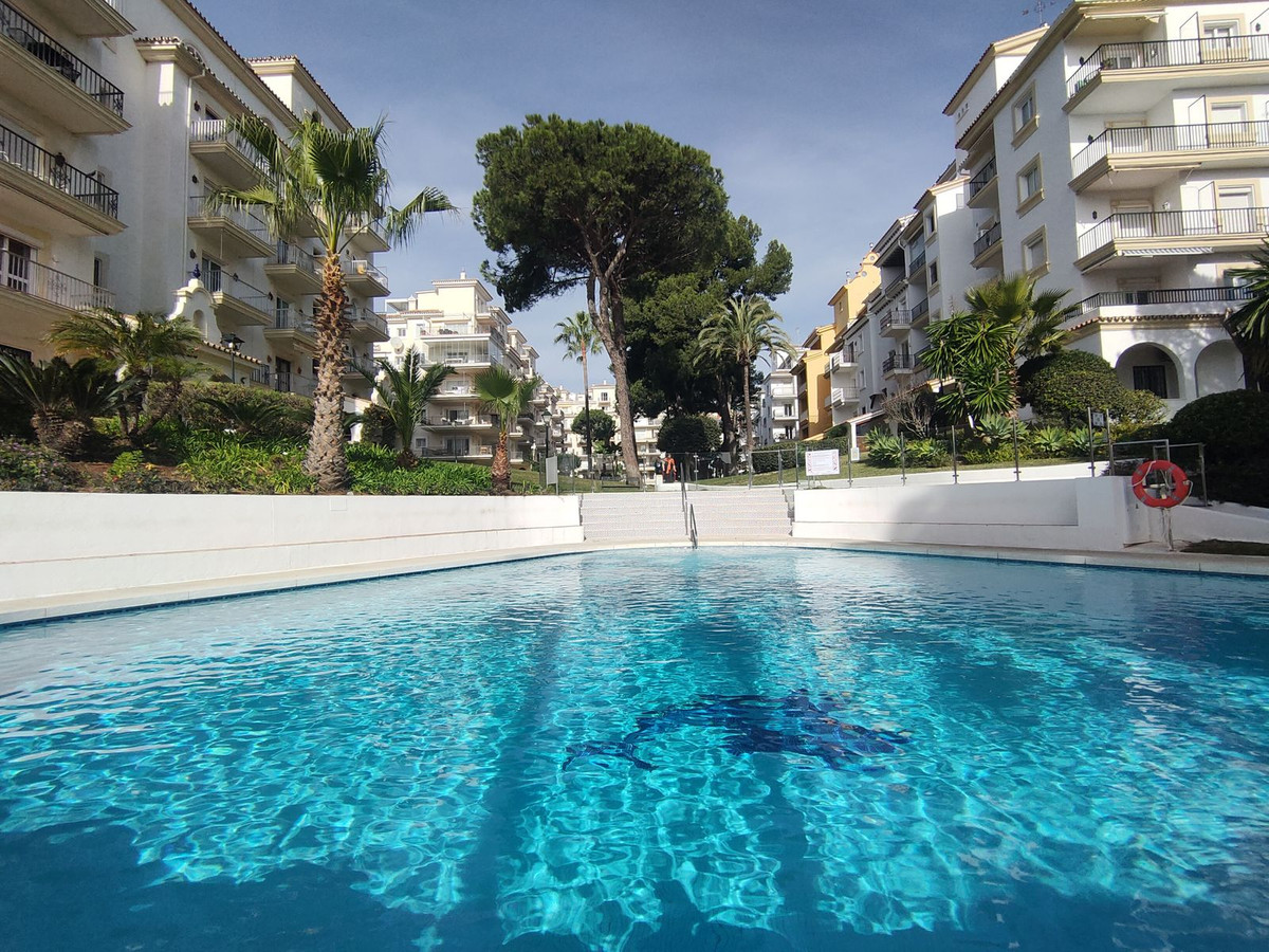 Apartamentos de 2 dormitorios en venta en Puerto Banús – R4934320 Apartamentos de 2 dormitorios en venta en Puerto Banús – R4934320