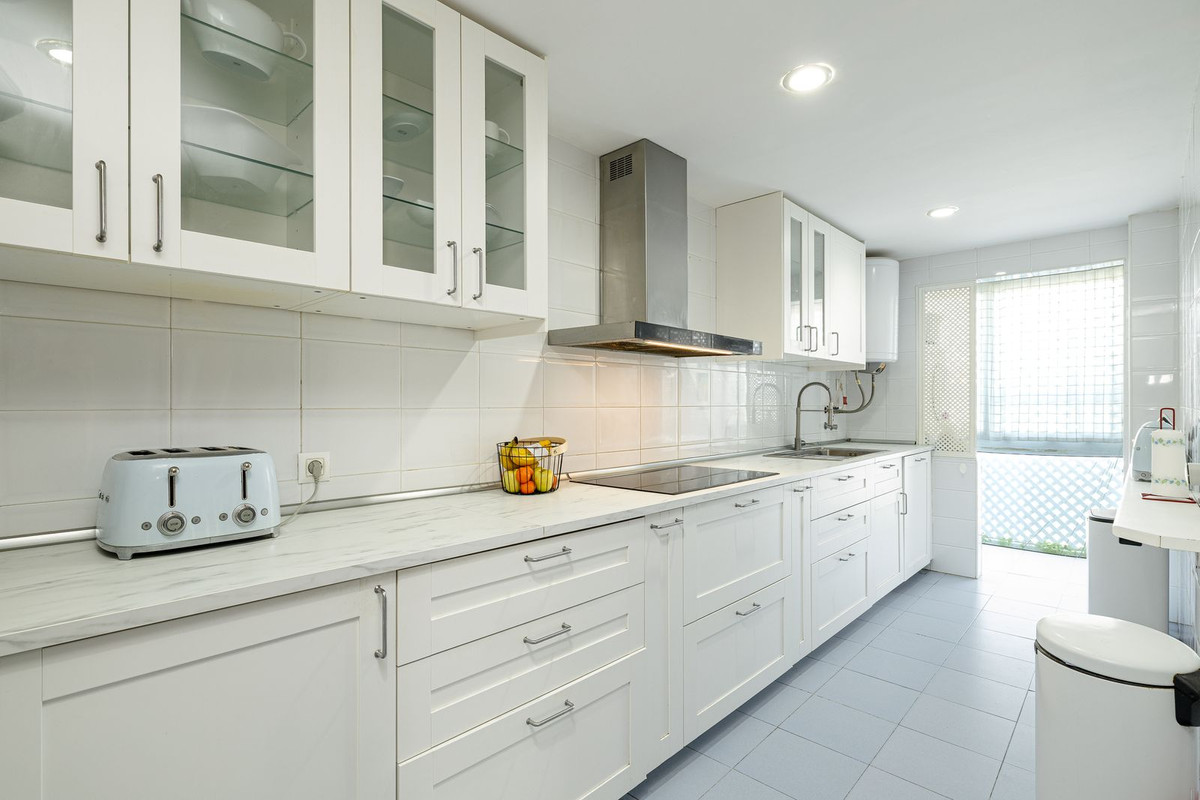 Apartamentos de 3 dormitorios en venta en Nueva Andaluc�a – R5320042 Apartamentos de 3 dormitorios en venta en Nueva Andaluc�a – R5320042
