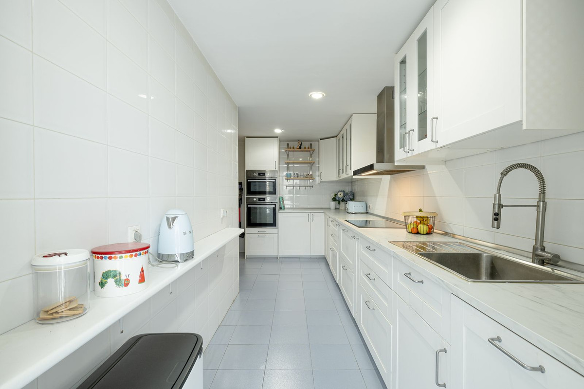 Apartamentos de 3 dormitorios en venta en Nueva Andaluc�a – R5320042 Apartamentos de 3 dormitorios en venta en Nueva Andaluc�a – R5320042