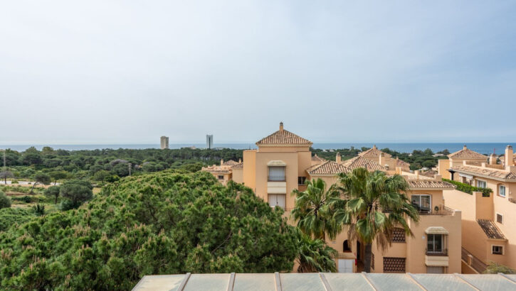 Apartamentos de 4 dormitorios en venta en Elviria – R5374471 Apartamentos de 4 dormitorios en venta en Elviria – R5374471 en