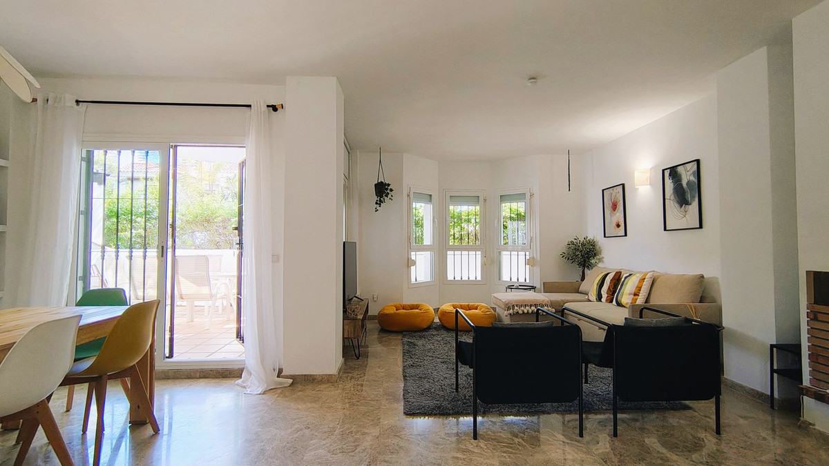 Apartamentos de 3 dormitorios en venta en Nueva Andaluc�a – R5315008 Apartamentos de 3 dormitorios en venta en Nueva Andaluc�a – R5315008