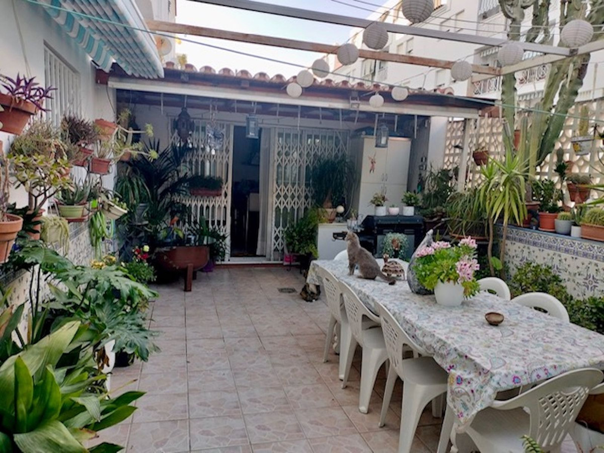 Apartamentos de 4 dormitorios en venta en San Pedro de Alcántara – R5395669 Apartamentos de 4 dormitorios en venta en San Pedro de Alcántara – R5395669