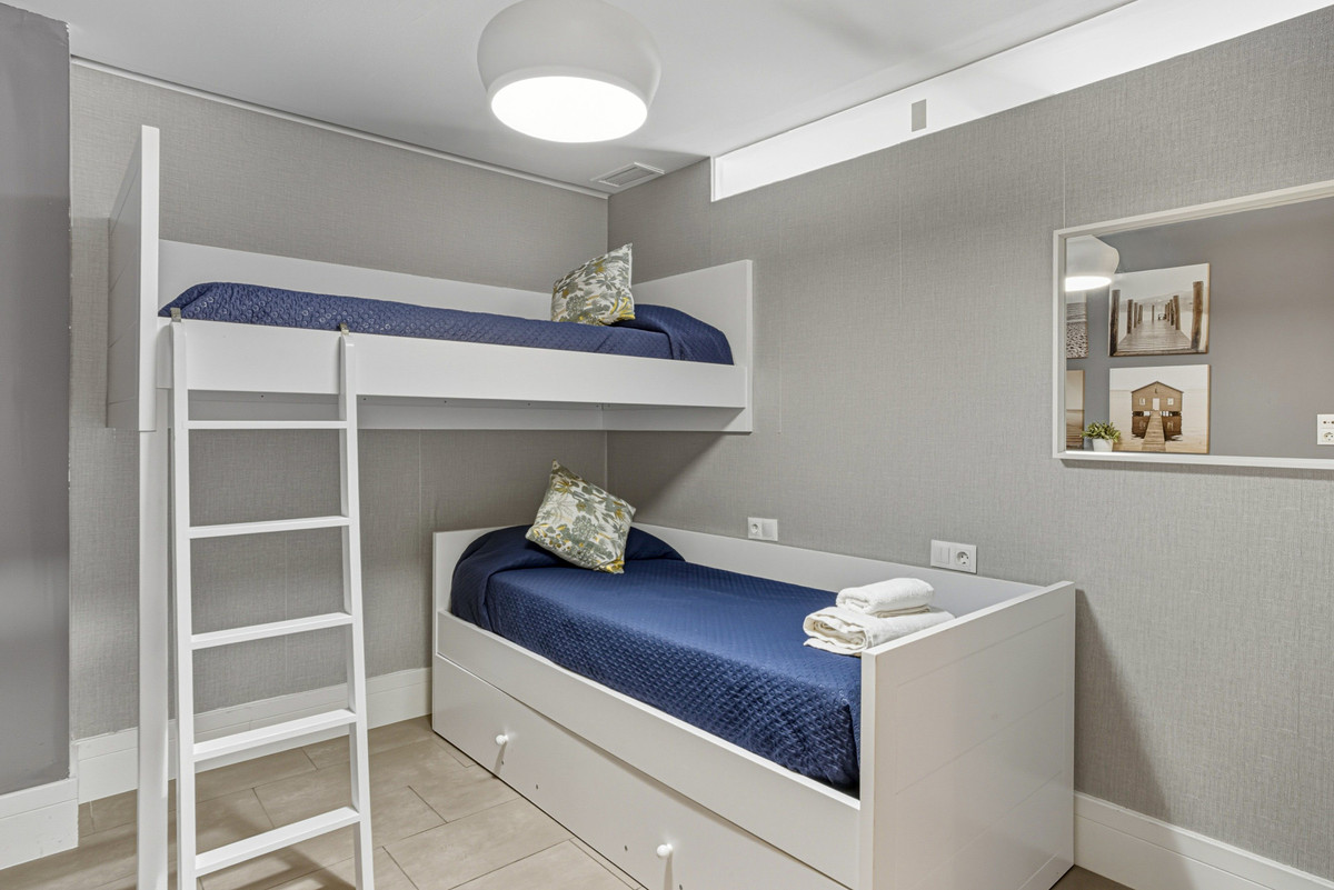 2 bedroom Apartments for sale in Puerto Banús – R5212948 2 bedroom Apartments for sale in Puerto Banús – R5212948