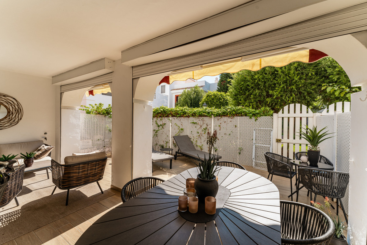 Apartamentos de 4 dormitorios en venta en San Pedro de Alc�ntara – R5171122 Apartamentos de 4 dormitorios en venta en San Pedro de Alc�ntara – R5171122