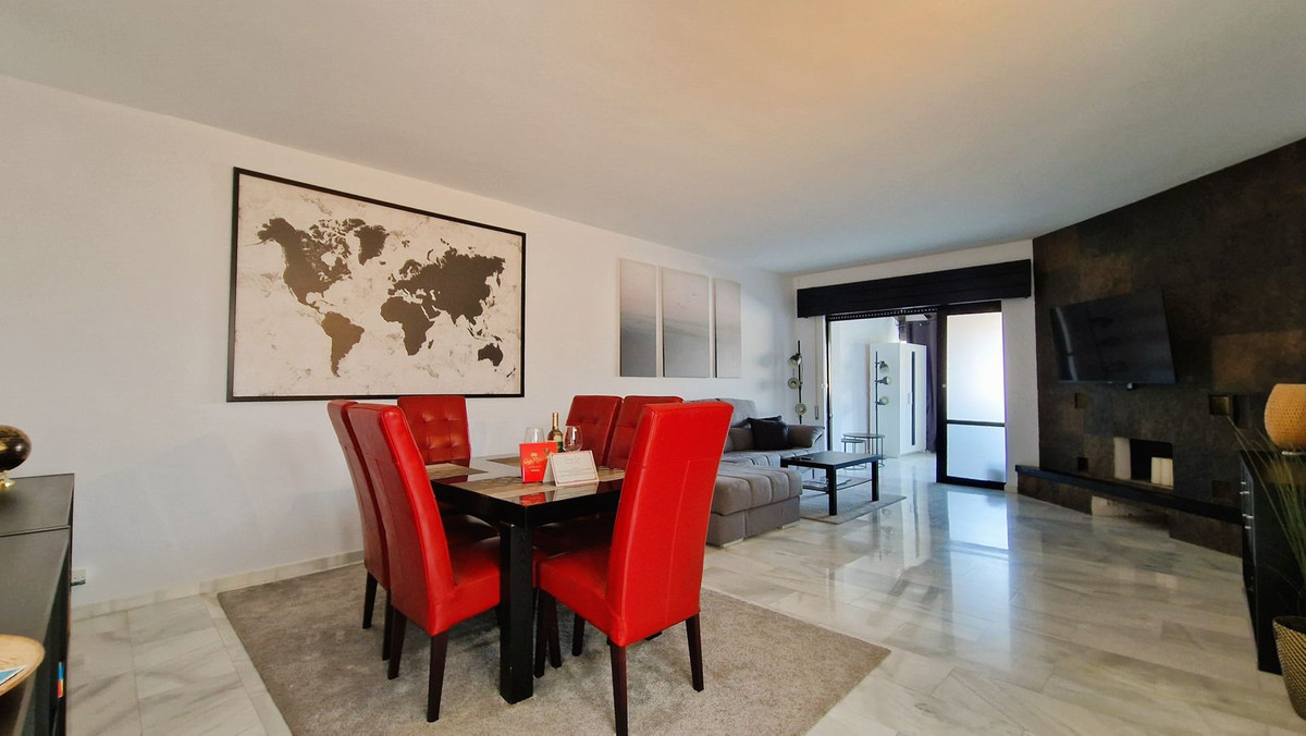 2 bedroom Penthouses for sale in Puerto Banús – R5108434 2 bedroom Penthouses for sale in Puerto Banús – R5108434