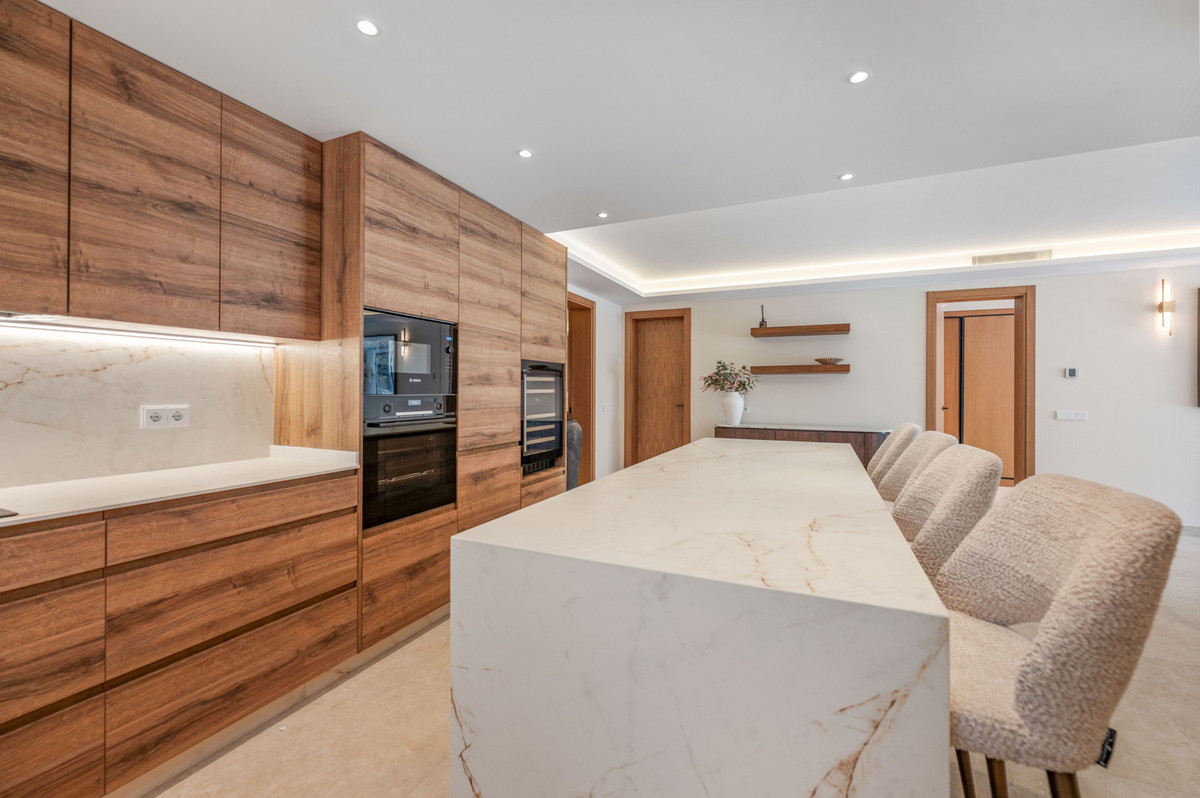 3 bedroom Apartments for sale in Nueva Andaluc�a – R5369425