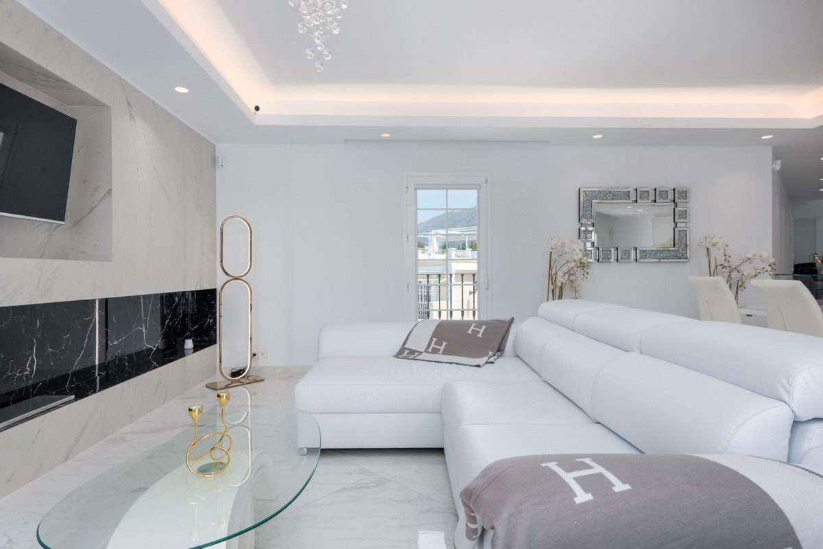 Adosados de 3 dormitorios en venta en Nueva Andaluc�a – R5347531 Adosados de 3 dormitorios en venta en Nueva Andaluc�a – R5347531