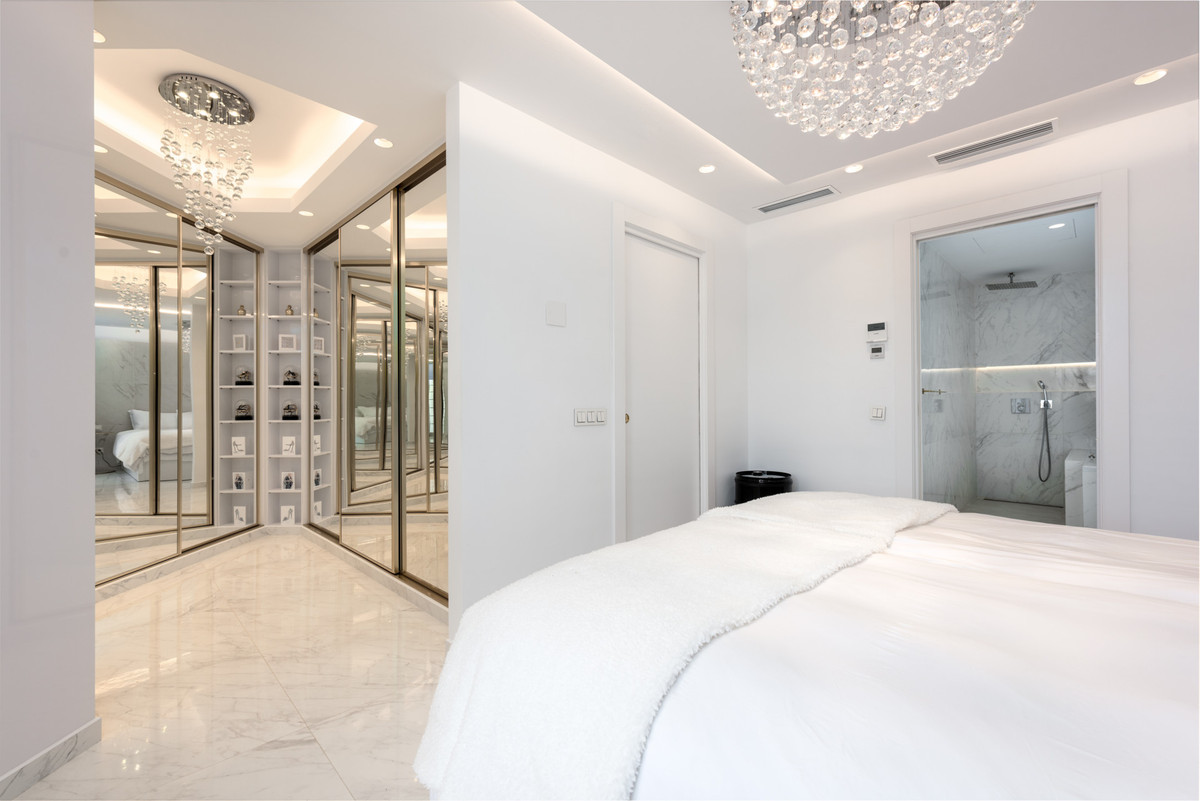 Adosados de 3 dormitorios en venta en Nueva Andaluc�a – R5347531 Adosados de 3 dormitorios en venta en Nueva Andaluc�a – R5347531