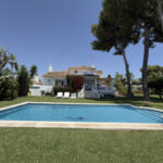 Villas de 4 dormitorios en venta en San Pedro de Alcántara – R5394949 Villas de 4 dormitorios en venta en San Pedro de Alcántara – R5394949
