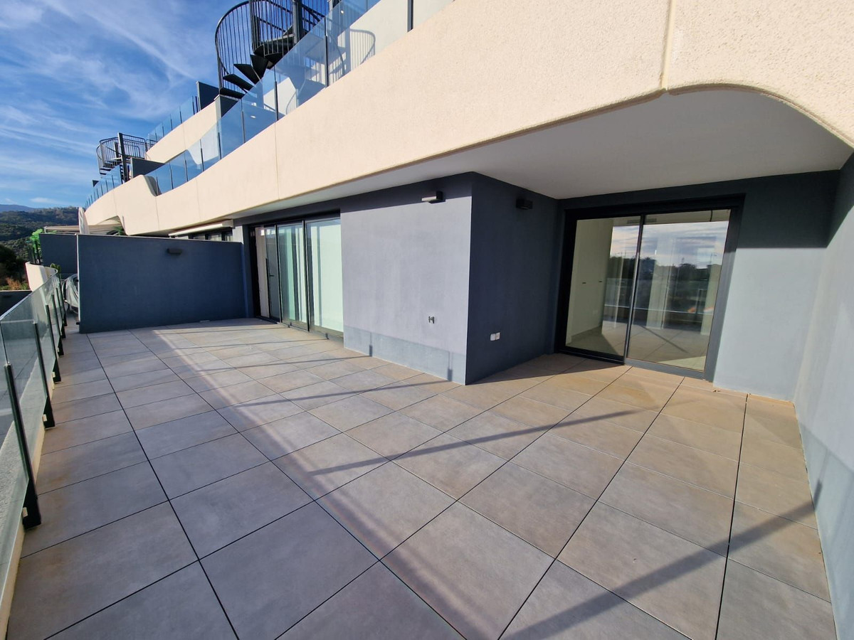 Apartamentos de 3 dormitorios en venta en Selwo – R5164051 Apartamentos de 3 dormitorios en venta en Selwo – R5164051