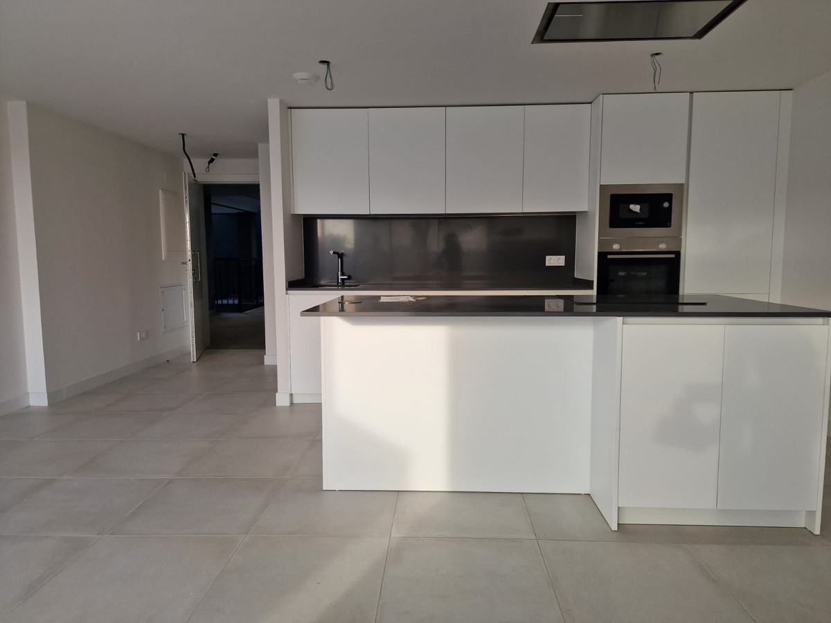 Apartamentos de 3 dormitorios en venta en Selwo – R5164051 Apartamentos de 3 dormitorios en venta en Selwo – R5164051