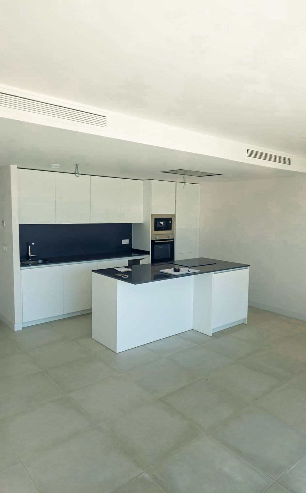 Apartamentos de 3 dormitorios en venta en Selwo – R5164051 Apartamentos de 3 dormitorios en venta en Selwo – R5164051