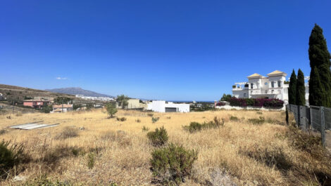 Plots for sale in Benahavís – R4778122
