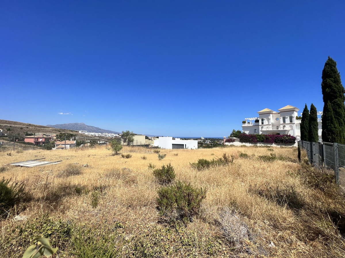 Plots for sale in Benahavís – R4778122 Plots for sale in Benahavís – R4778122