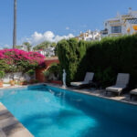 Villas de 4 dormitorios en venta en Marbella – R5209471 Villas de 4 dormitorios en venta en Marbella – R5209471