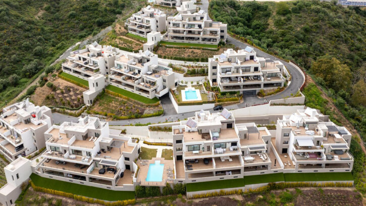 Apartamentos de 2 dormitorios en venta en Nueva Andalucía – R5340961 Apartamentos de 2 dormitorios en venta en Nueva Andalucía – R5340961 en