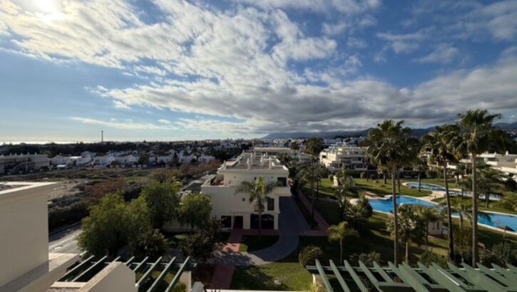 Aticos de 3 dormitorios en venta en Nueva Andalucía – R5236096 Aticos de 3 dormitorios en venta en Nueva Andalucía – R5236096 en