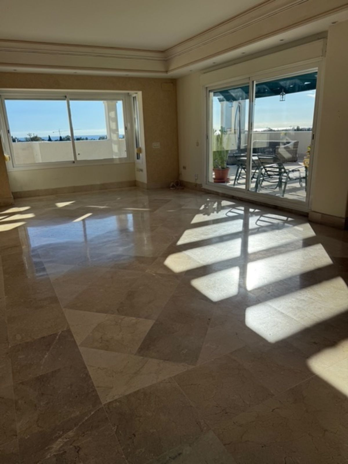3 bedroom Penthouses for sale in Nueva Andalucía – R5236096 3 bedroom Penthouses for sale in Nueva Andalucía – R5236096