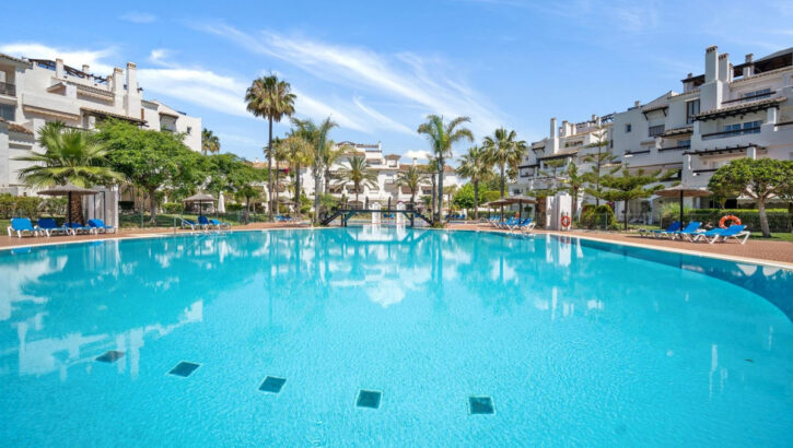 Apartamentos de 5 dormitorios en venta en San Pedro de Alcántara – R4929973 Apartamentos de 5 dormitorios en venta en San Pedro de Alcántara – R4929973 en