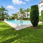Apartamentos de 4 dormitorios en venta en Nag�eles – R5071018 Apartamentos de 4 dormitorios en venta en Nag�eles – R5071018