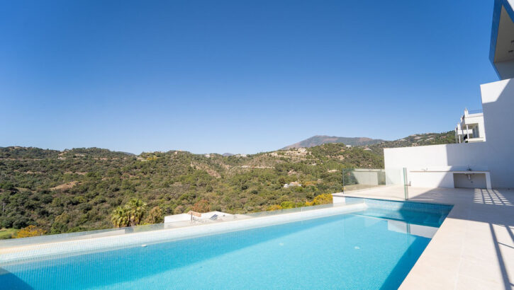 Villas de 6 dormitorios en venta en Los Arqueros – R3575629 Villas de 6 dormitorios en venta en Los Arqueros – R3575629 en