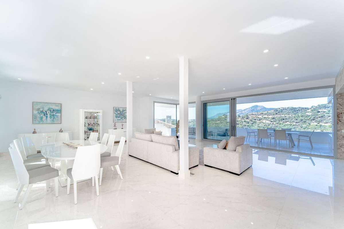 Villas de 6 dormitorios en venta en Los Arqueros – R3575629 Villas de 6 dormitorios en venta en Los Arqueros – R3575629