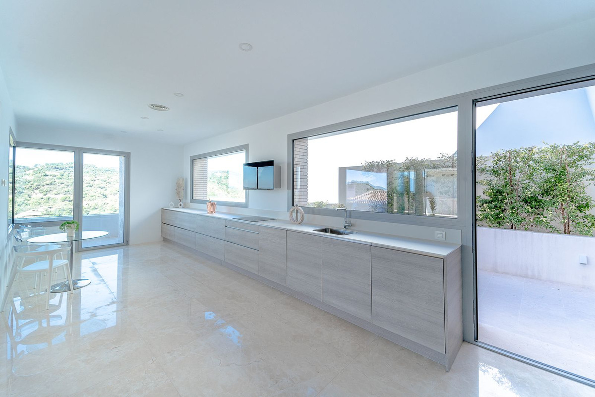 Villas de 6 dormitorios en venta en Los Arqueros – R3575629 Villas de 6 dormitorios en venta en Los Arqueros – R3575629