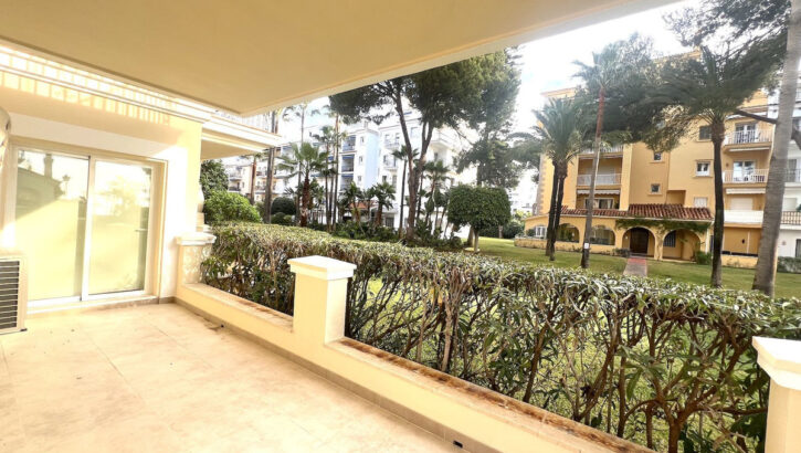 2 bedroom Apartments for sale in Puerto Banús – R4932052 2 bedroom Apartments for sale in Puerto Banús – R4932052 in