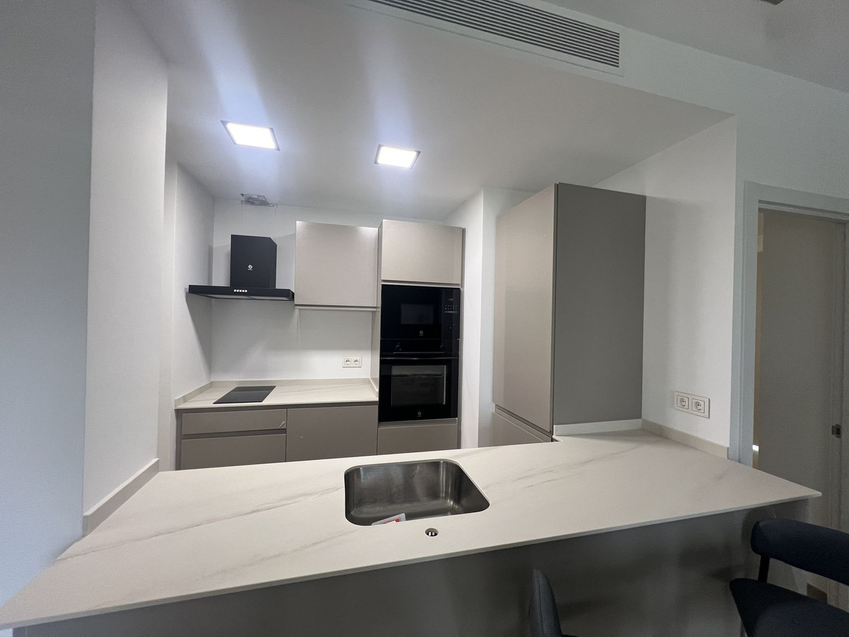 2 bedroom Apartments for sale in Puerto Banús – R4932052 2 bedroom Apartments for sale in Puerto Banús – R4932052