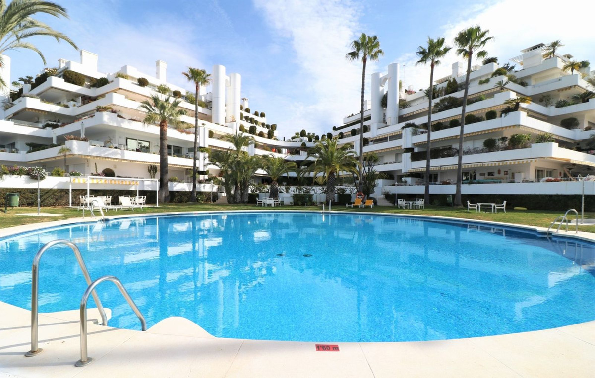 Apartamentos de 2 dormitorios en venta en Marbella – R4442830 Apartamentos de 2 dormitorios en venta en Marbella – R4442830