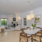 5 bedroom Villas for sale in Nag�eles – R5001352