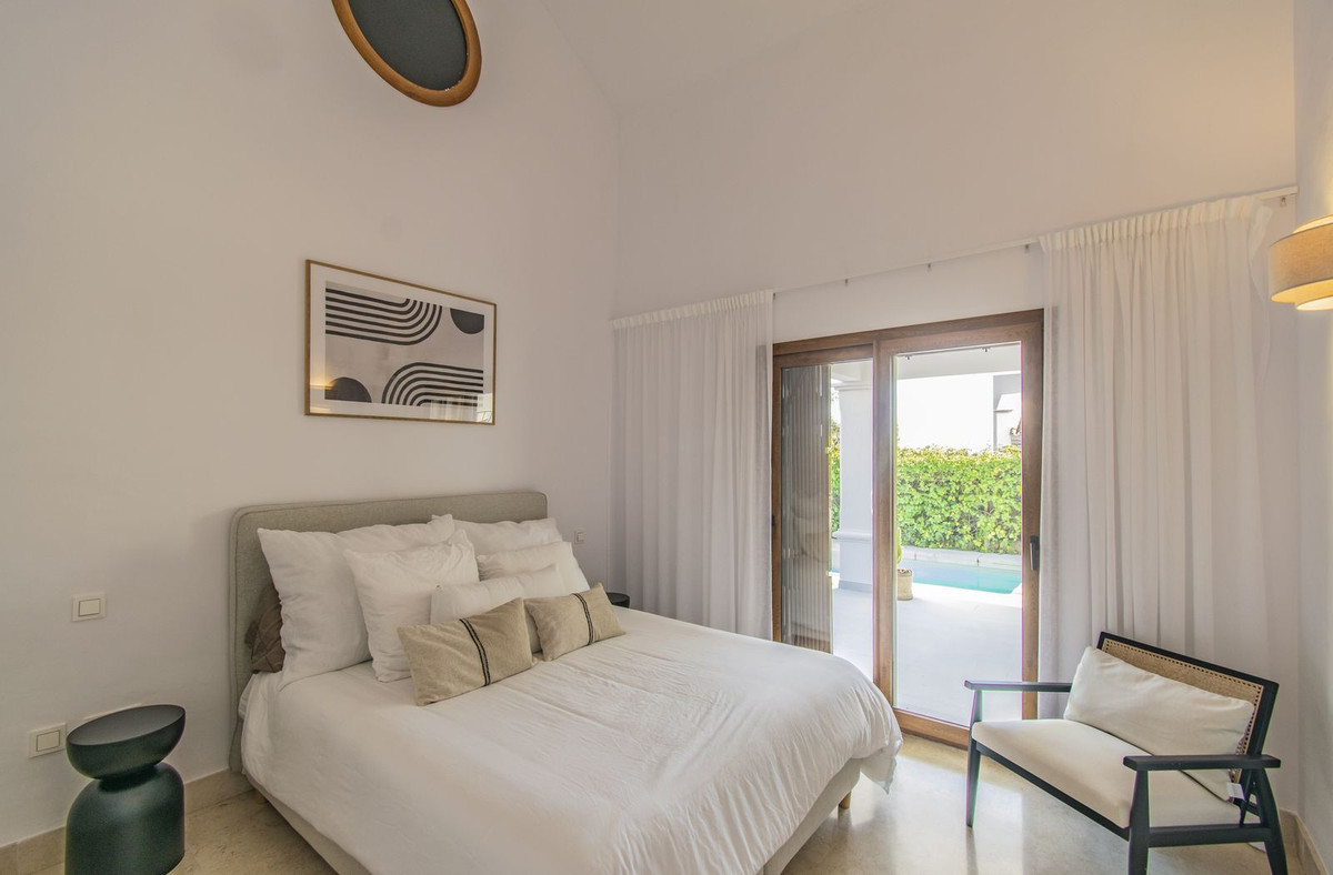 Villas de 5 dormitorios en venta en Nag�eles – R5001352 Villas de 5 dormitorios en venta en Nag�eles – R5001352