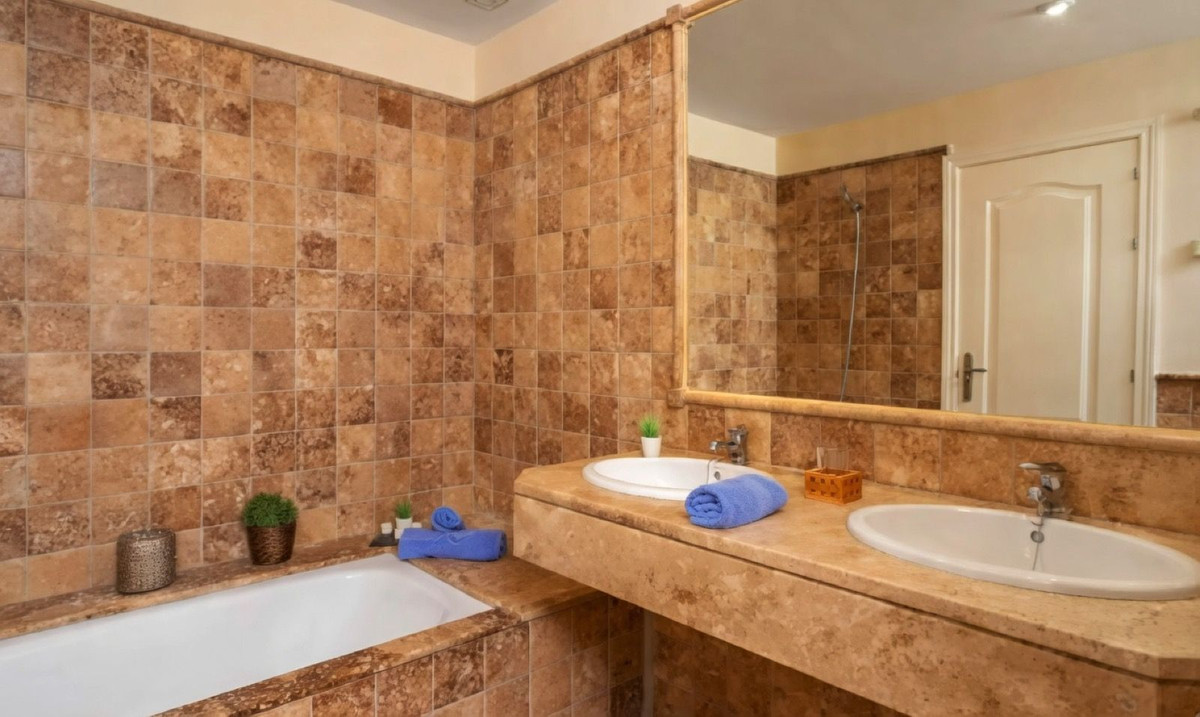 2 bedroom Apartments for sale in Benahavís – R5350210 2 bedroom Apartments for sale in Benahavís – R5350210