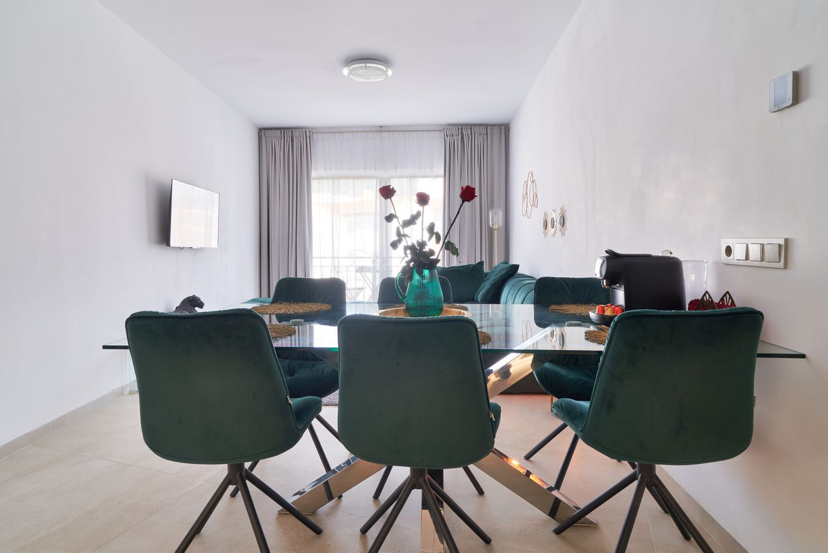 Apartamentos de 3 dormitorios en venta en Marbella – R5235289 Apartamentos de 3 dormitorios en venta en Marbella – R5235289