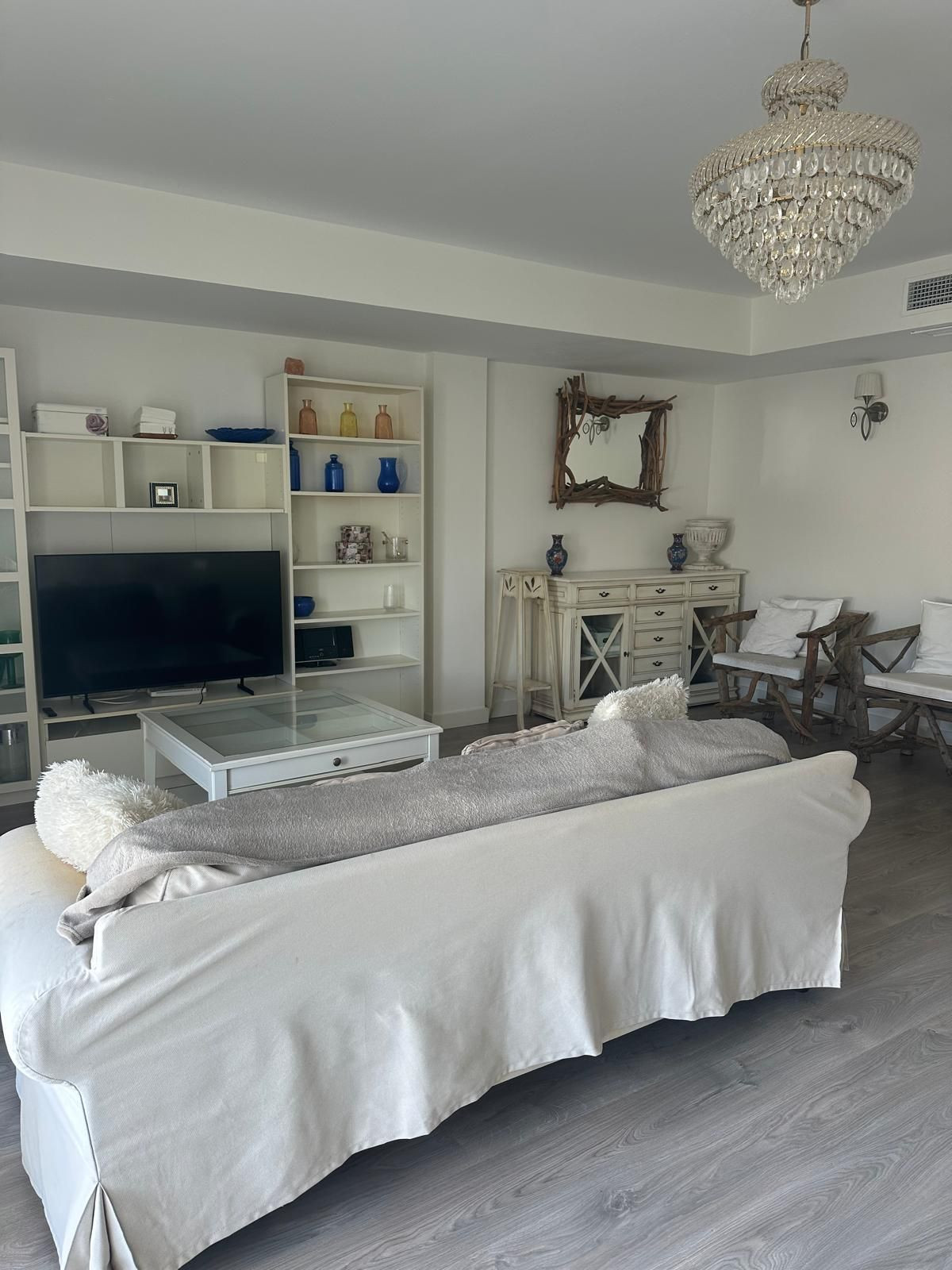 3 bedroom Apartments for sale in San Pedro de Alcántara – R5191831