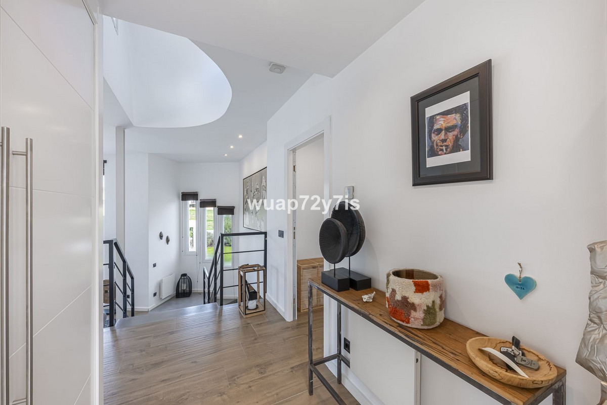 Villas de 4 dormitorios en venta en Guadalmina Alta – R5264866 Villas de 4 dormitorios en venta en Guadalmina Alta – R5264866