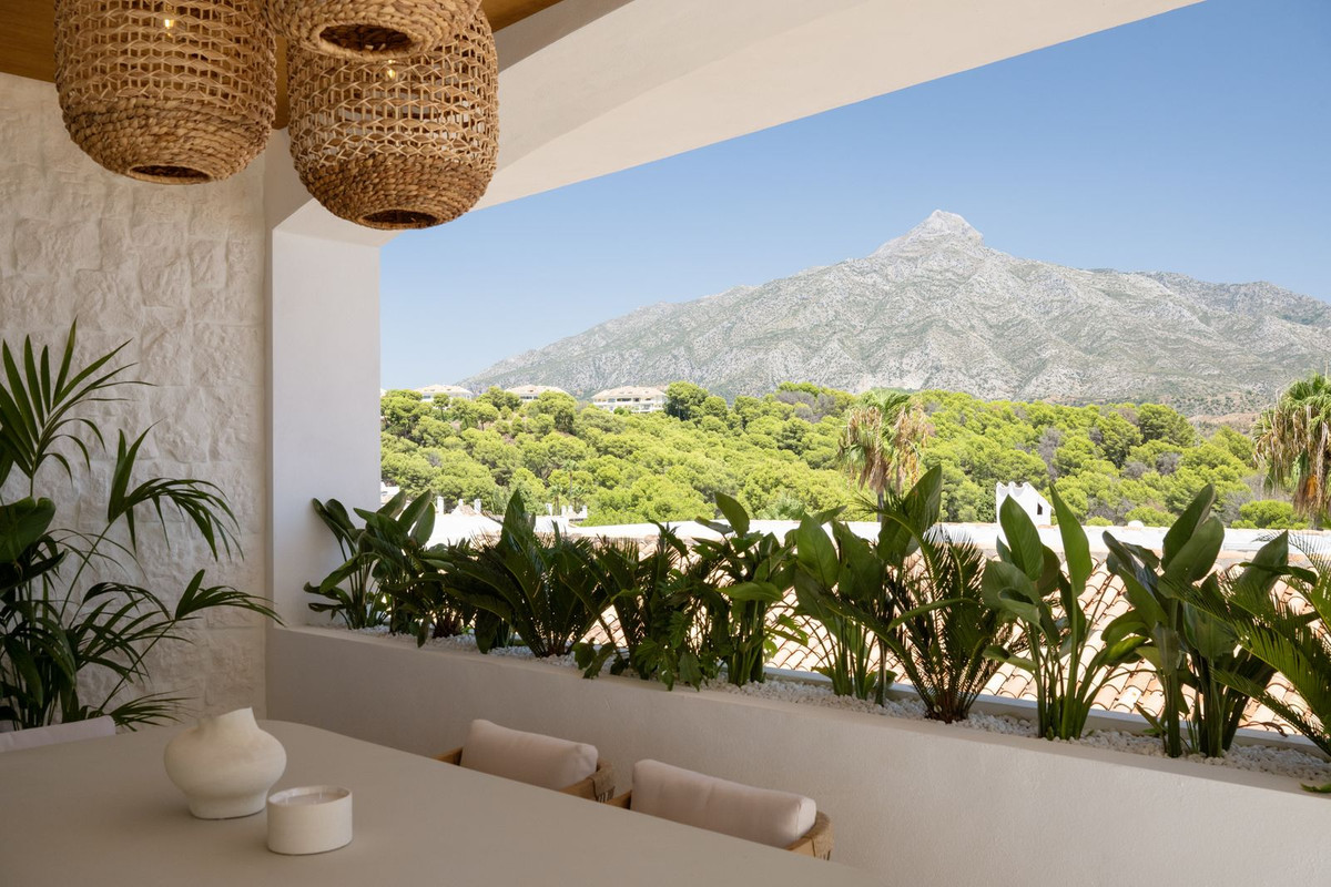 4 bedroom Townhouses for sale in Nueva Andalucía – R5161279 4 bedroom Townhouses for sale in Nueva Andalucía – R5161279