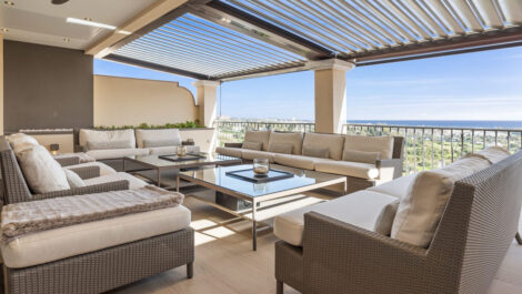4 bedroom Apartments for sale in Benahavís – R5321797