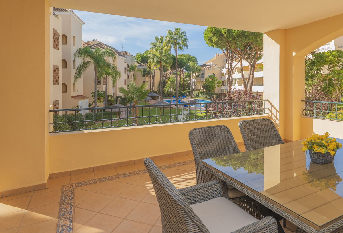 2 bedroom Apartments for sale in Elviria – R5340562 2 bedroom Apartments for sale in Elviria – R5340562