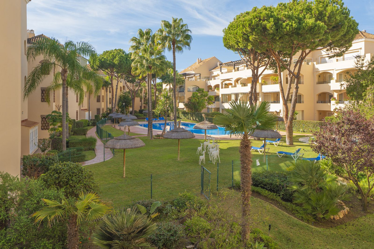 2 bedroom Apartments for sale in Elviria – R5340562 2 bedroom Apartments for sale in Elviria – R5340562