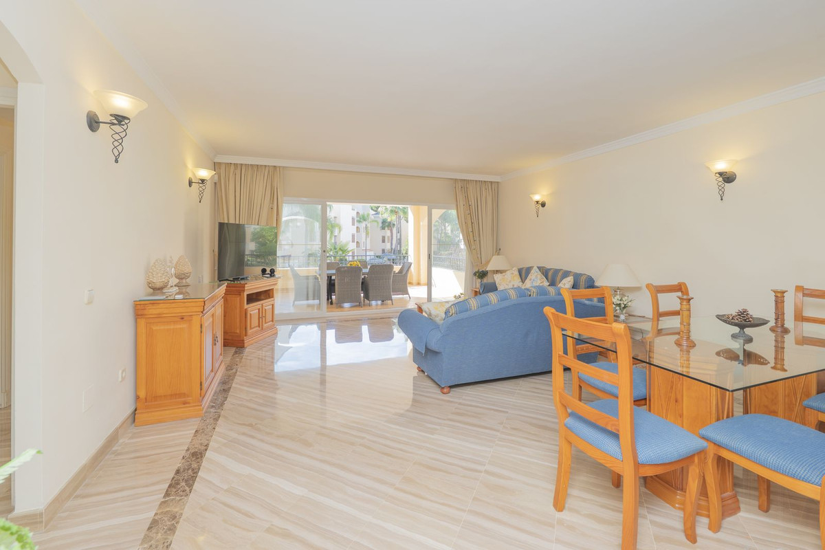 2 bedroom Apartments for sale in Elviria – R5340562 2 bedroom Apartments for sale in Elviria – R5340562