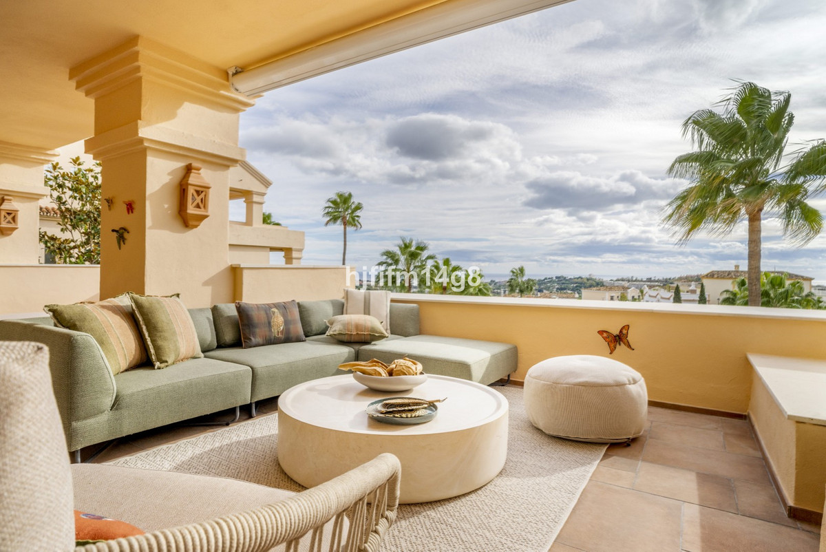 Apartamentos de 4 dormitorios en venta en Nueva Andalucía – R5237755 Apartamentos de 4 dormitorios en venta en Nueva Andalucía – R5237755
